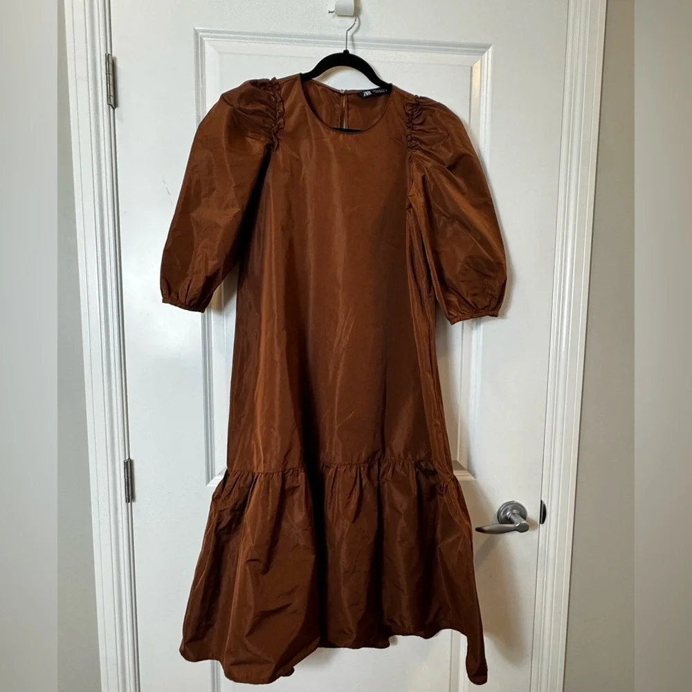 Zara Brown Midi Dress with Puff Sleeves - Picture 3 of 9